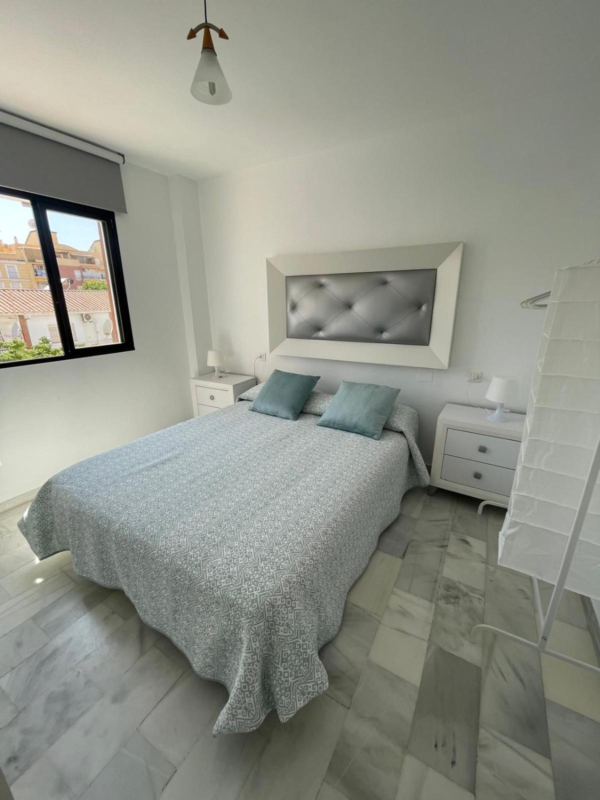 Apartamento Jardines Del Rocio Torre Del Mar Exterior photo